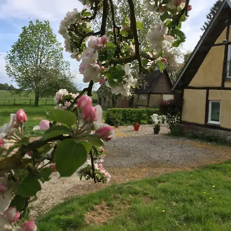 Charmante Maison Entre Les Pommiers Fresne-le-Plan Exterior foto